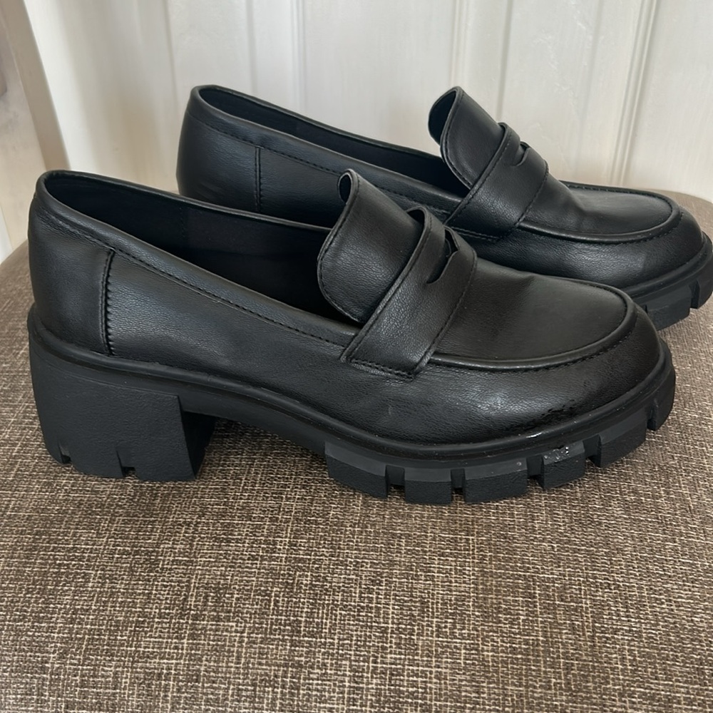 Cushionaire Pierce Platform Lug Sole‎ Loafer Women's 8W Black Shoes-New